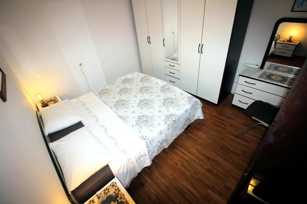 Apartment Leana Selce Exterior foto